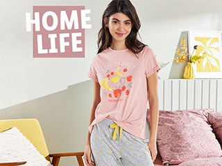 Pyjamas | Ab Montag, 7.8.