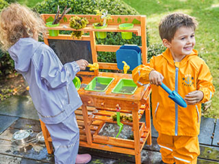 Outdoor Spielwaren | Ab Montag, 11.3.